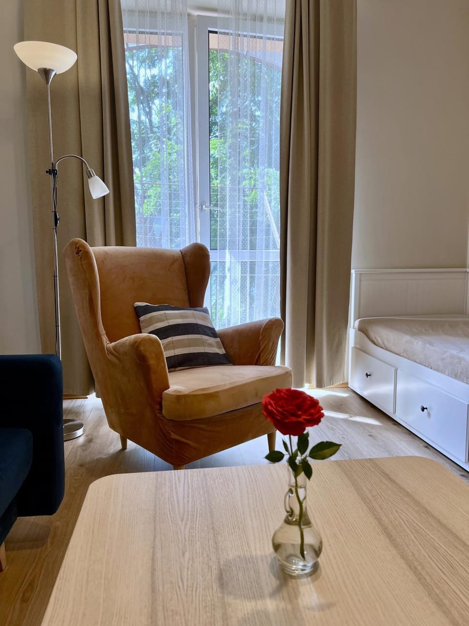 View (from property/room), Balcony/Terrace, Photo of the whole room, Seating area