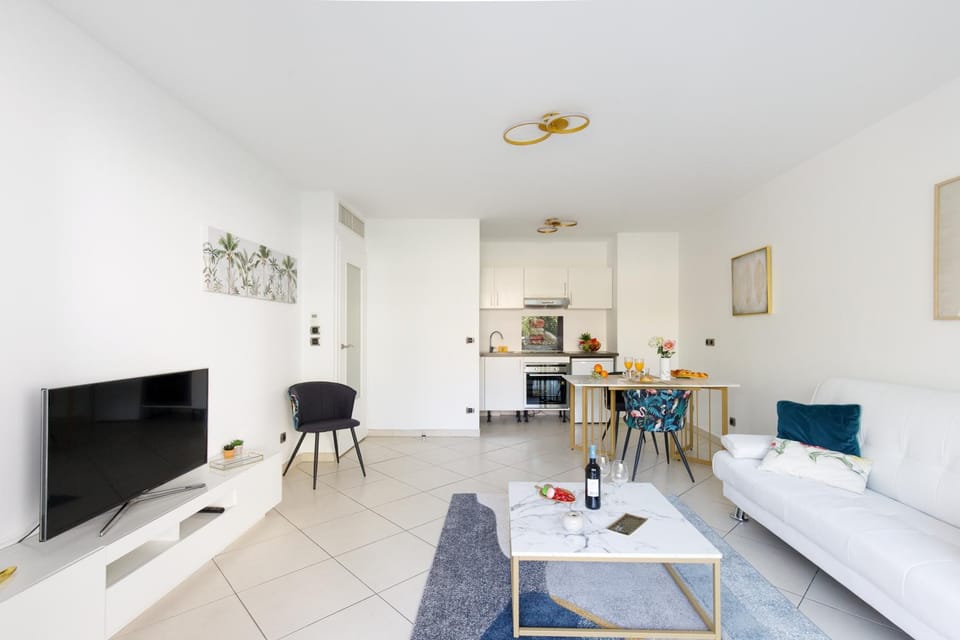 Fleury Home YourHostHelper Apartment in Cannes