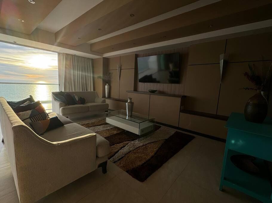 Departamento de Lujo Vista al mar Piso 15 Apartment in Mazatlan