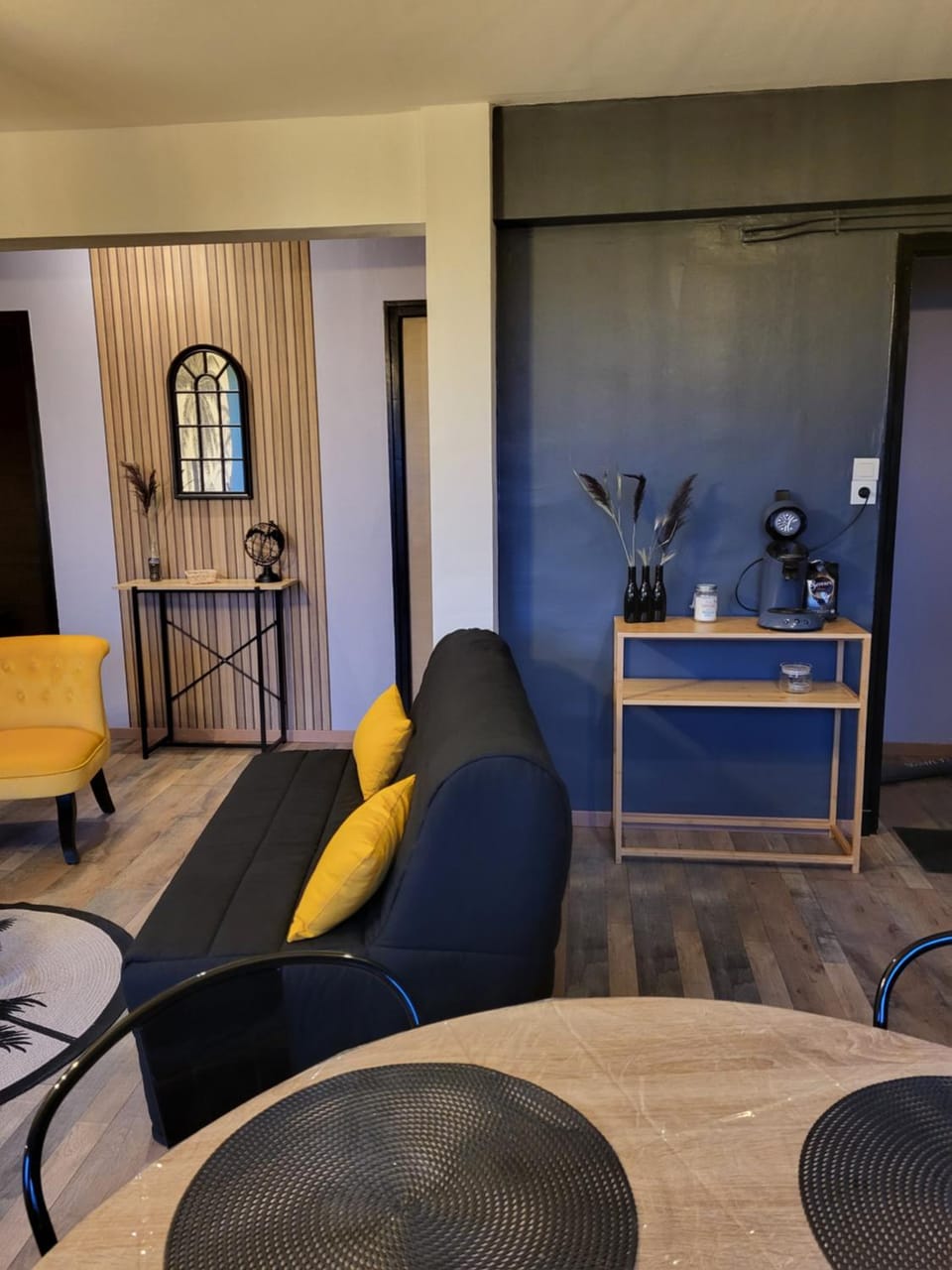 Appartement rénové avec place de stationnement gratuit Apartment in Dunkirk