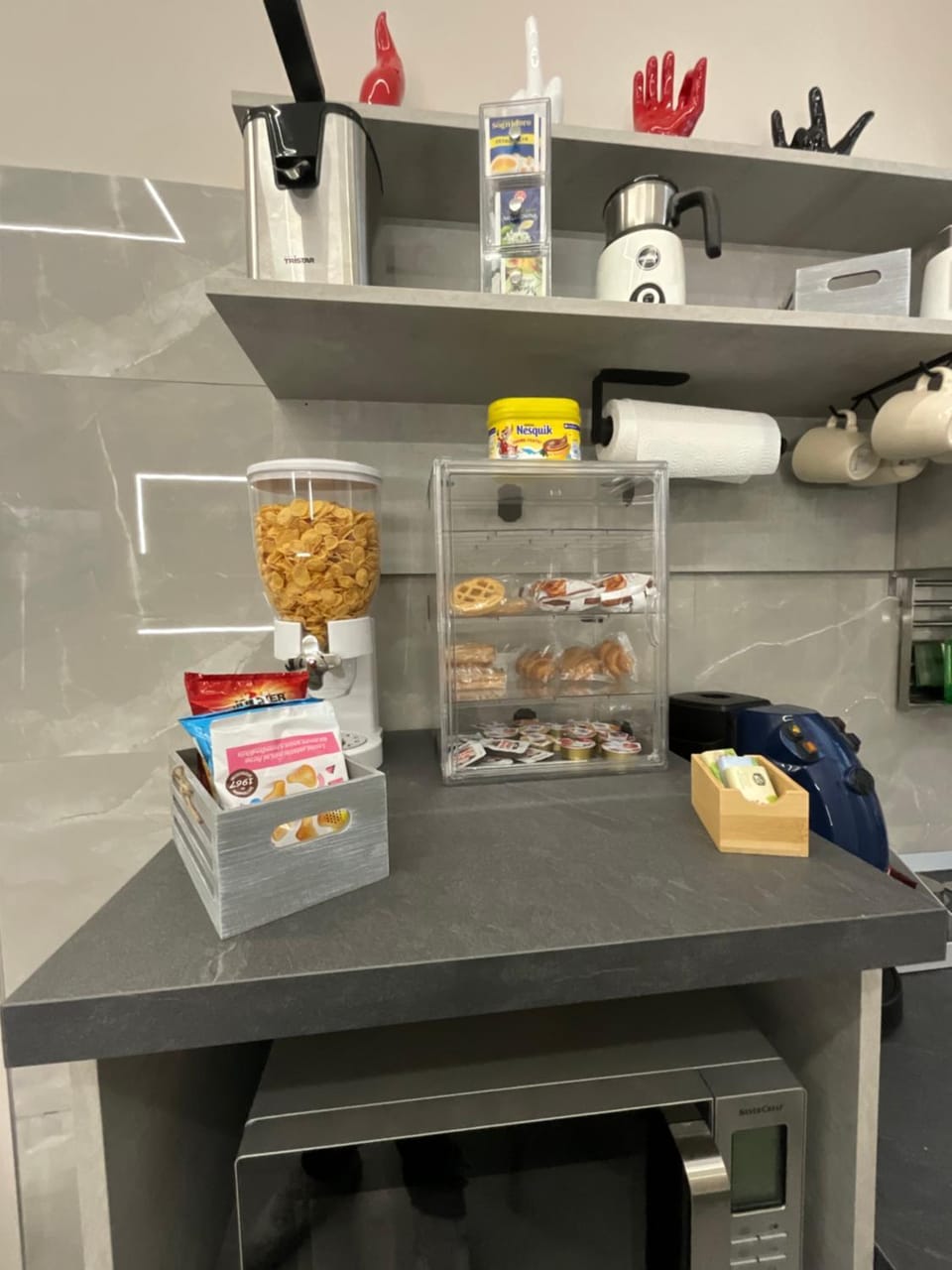 Food and drinks, minibar