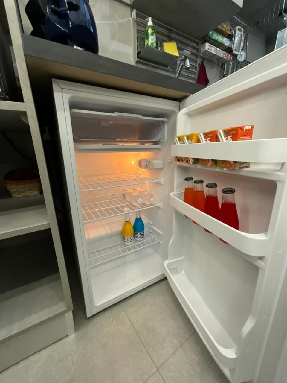 Food and drinks