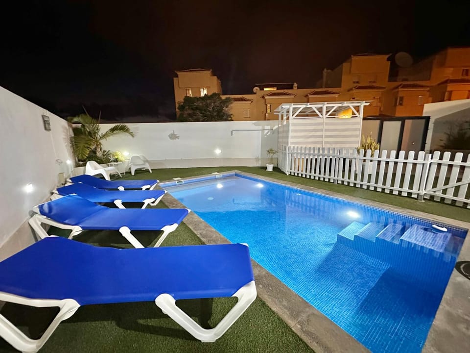 Patio, Pool view, sunbed