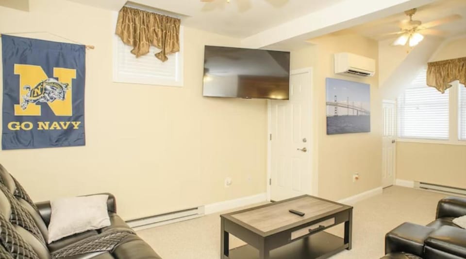 TV and multimedia, fireplace, air conditioner