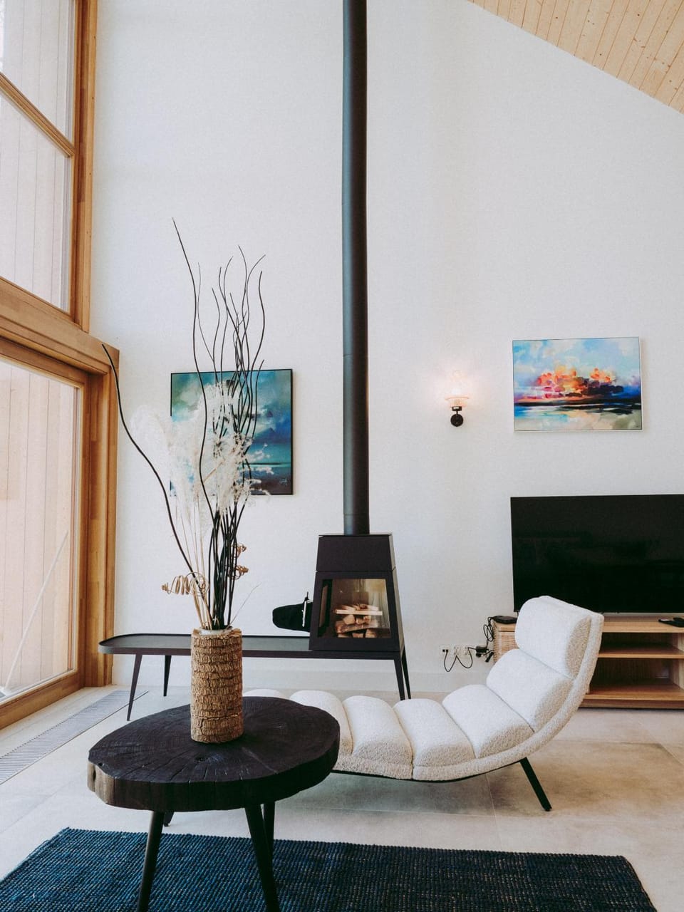TV and multimedia, Living room, fireplace