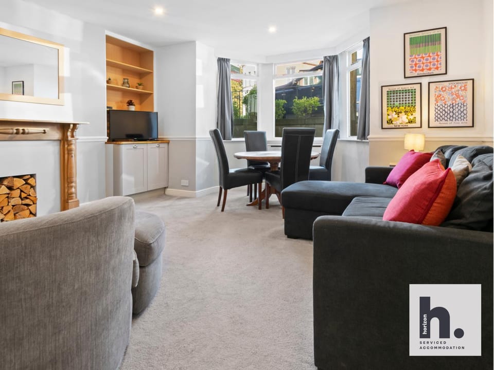 Living room, Dining area