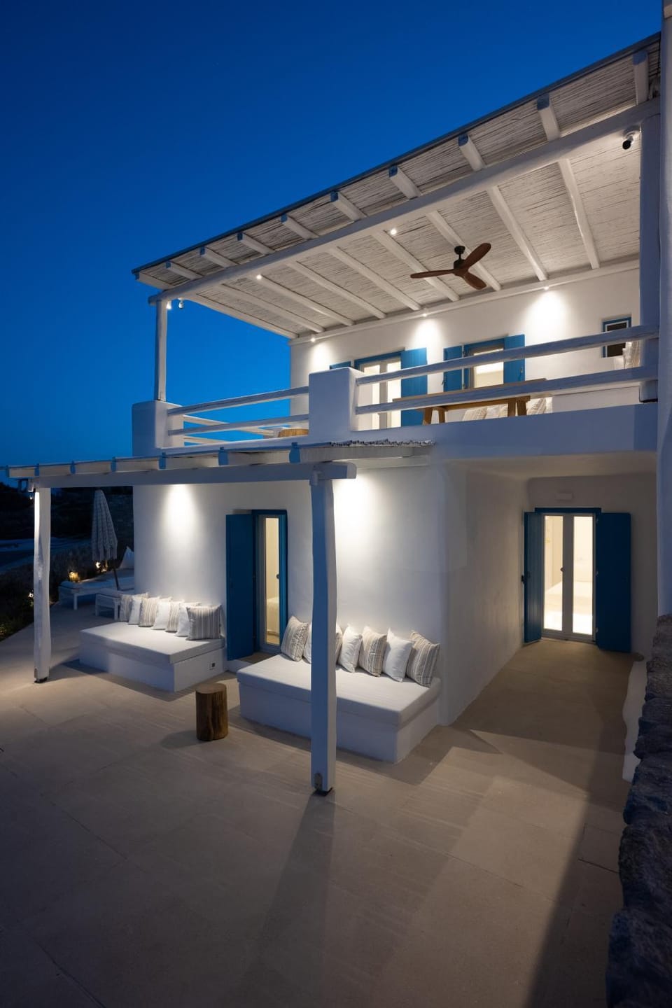 Property building, View (from property/room), Balcony/Terrace, Seating area