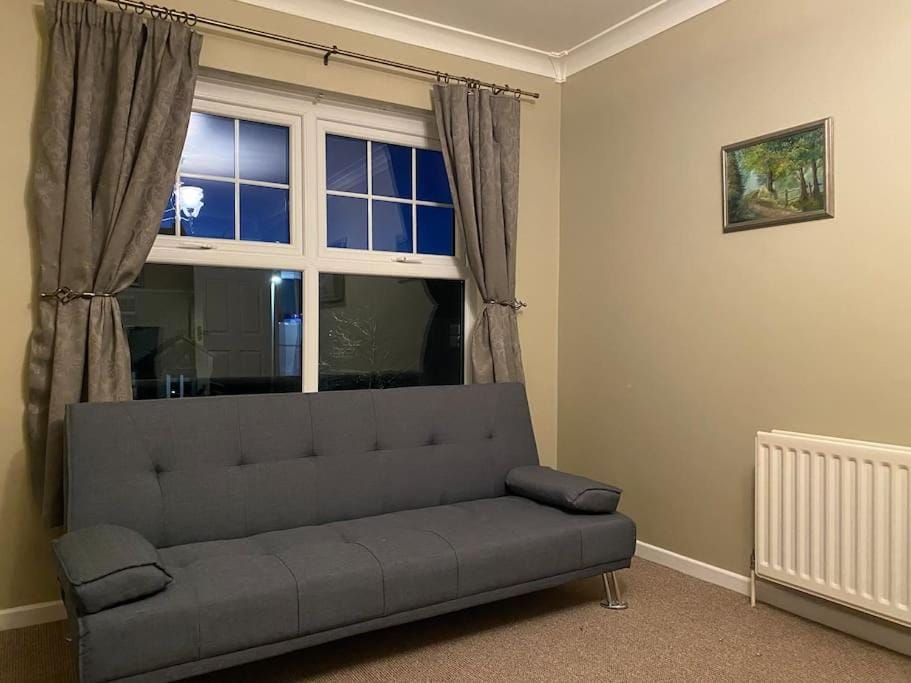 Walnut Apartment Larne Apartment in Northern Ireland