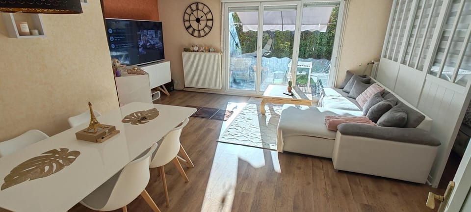 Résidences HAR Apartment in Île-de-France