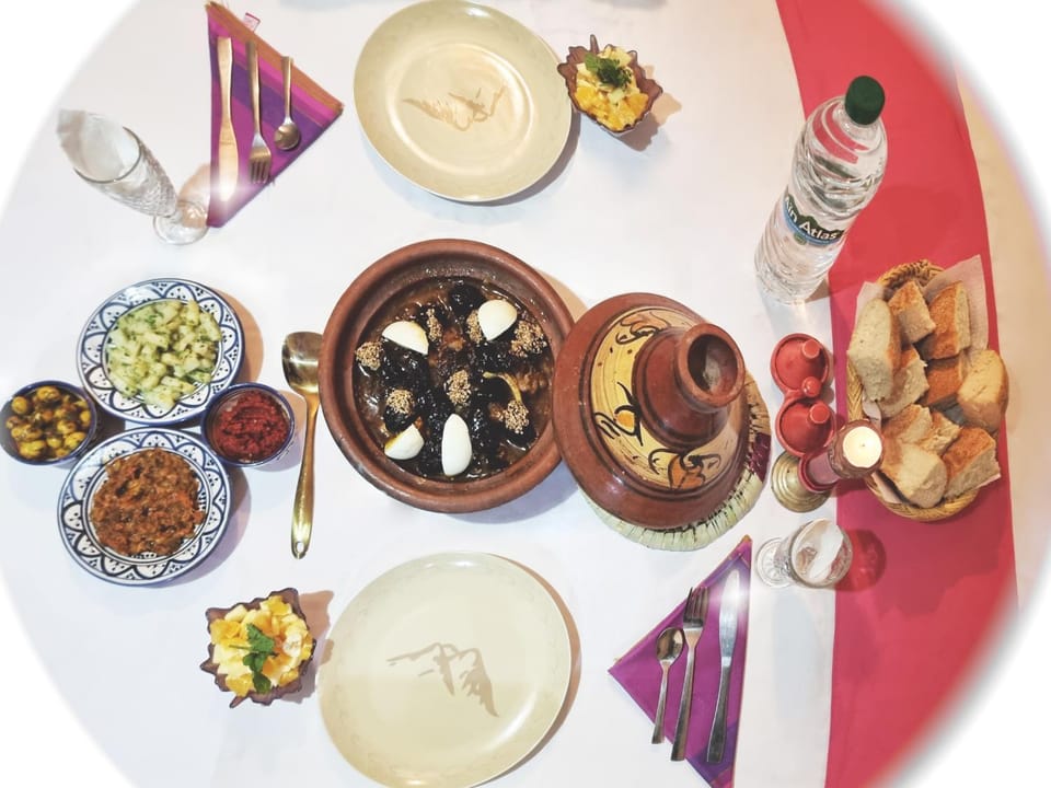 Food and drinks, Food, Meals, Lunch, Dinner, Drinks