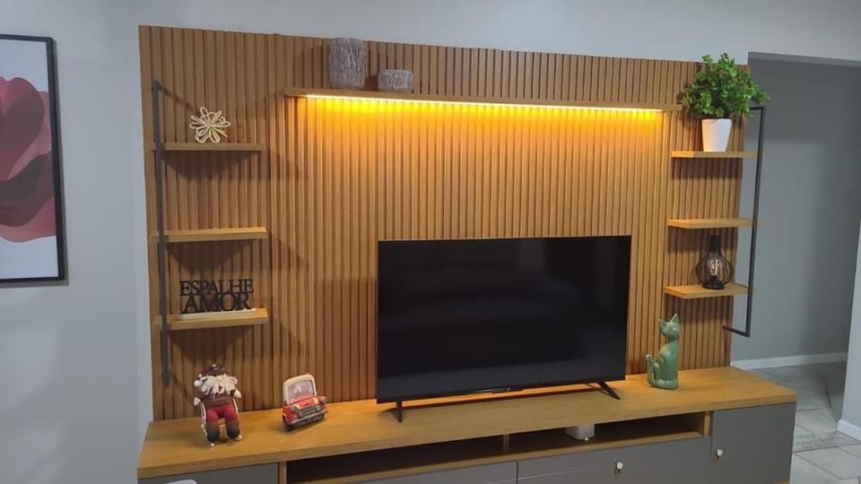 Apartamento na melhor localização da meia praia em itapema com garagem para camioneta suv Apartment in Porto Belo