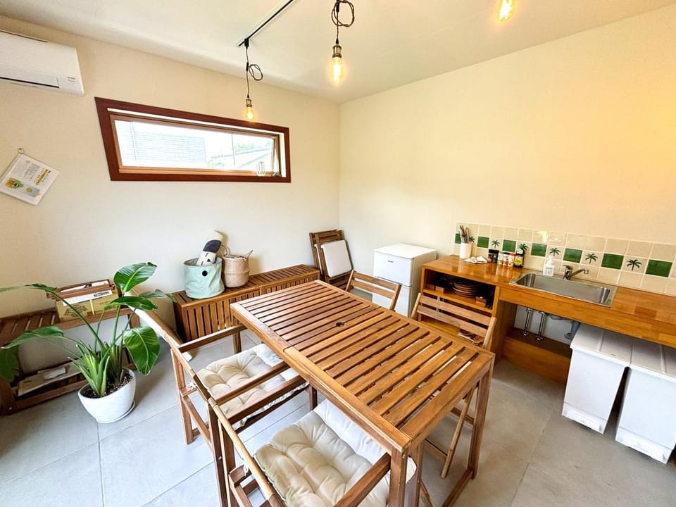 BBQ facilities, Kitchen or kitchenette
