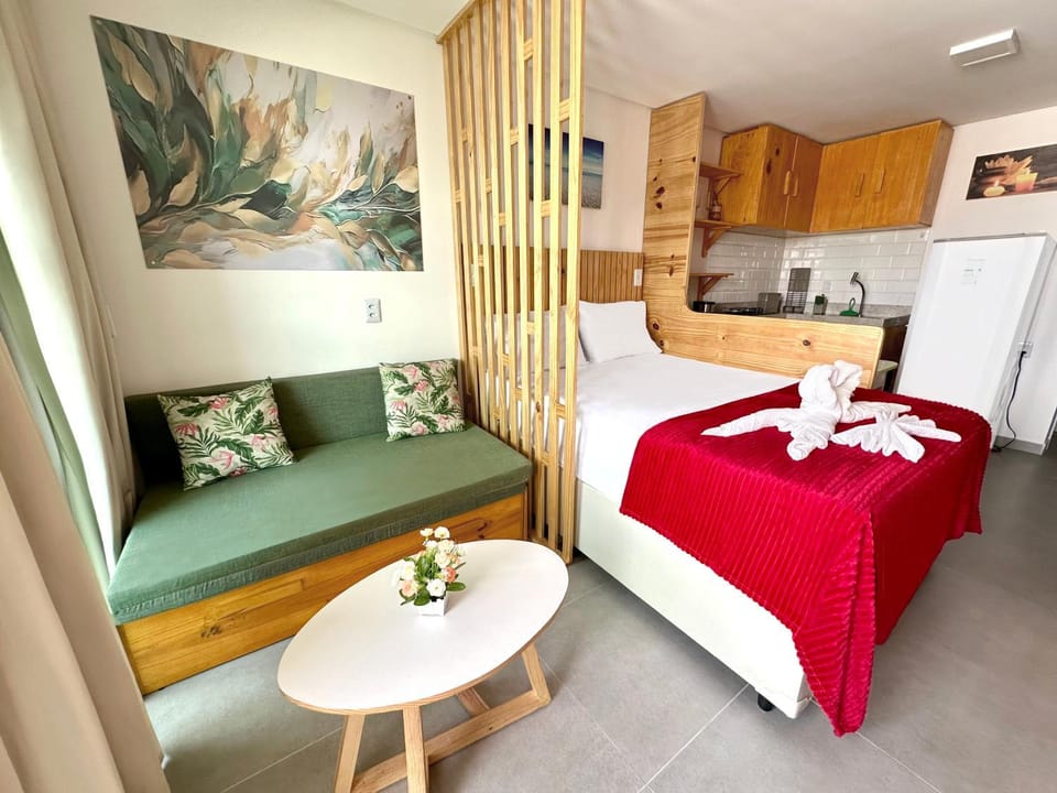 Bed, Kitchen or kitchenette, Living room