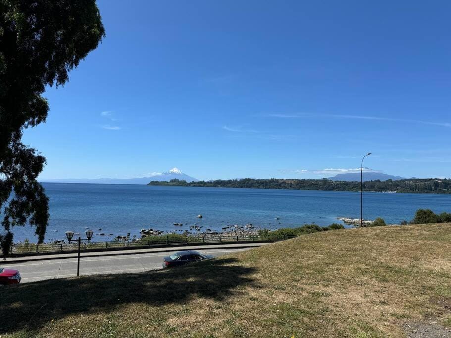 Day, Natural landscape, Lake view, Mountain view