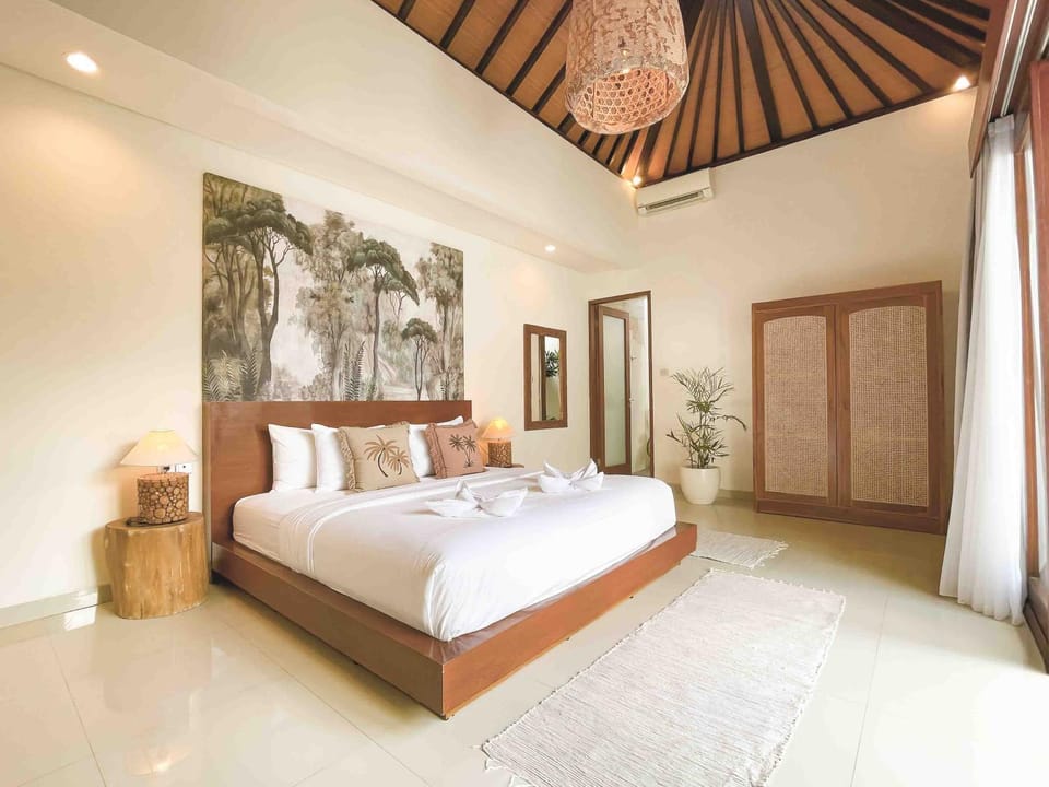 Bed, Photo of the whole room, Bedroom, wardrobe