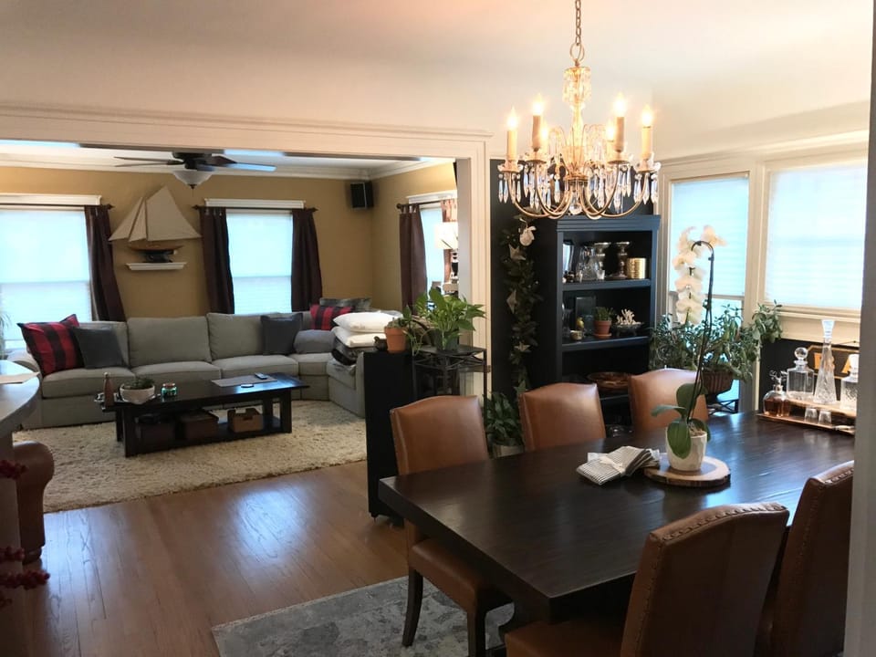 Living room, Seating area, Dining area