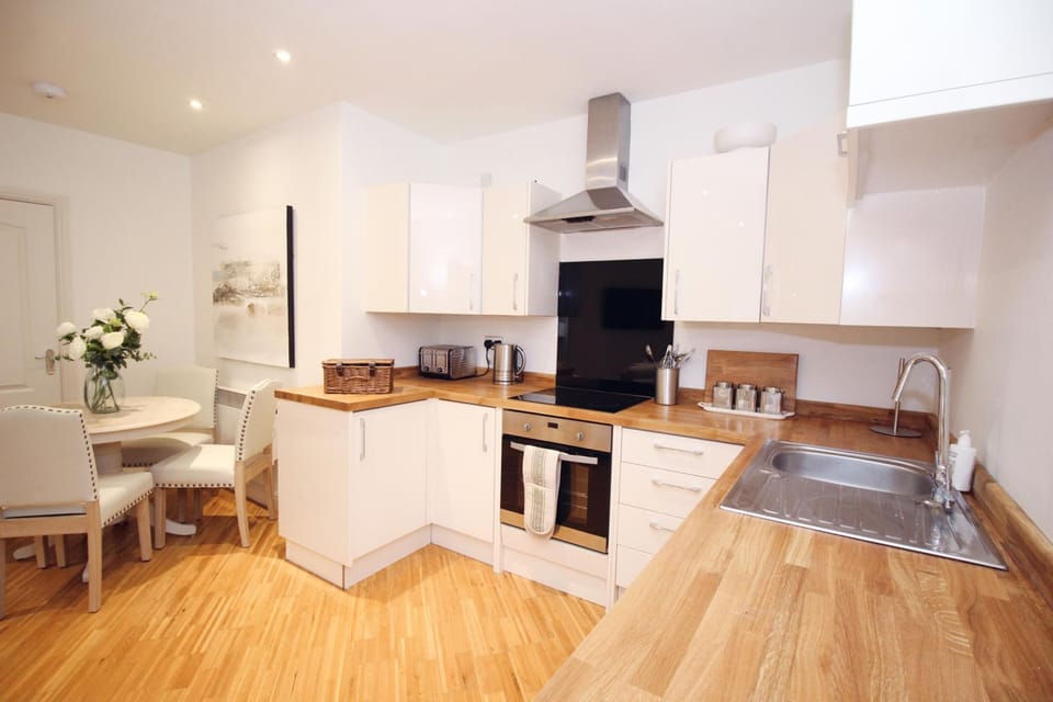 Yarm Luxury Apartments - Bank House - private gated carpark Apartment in England