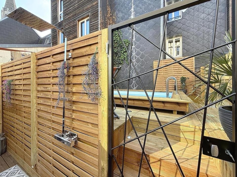 Piscine, Sauna & Balnéo au cœur de Rouen Apartment in Rouen