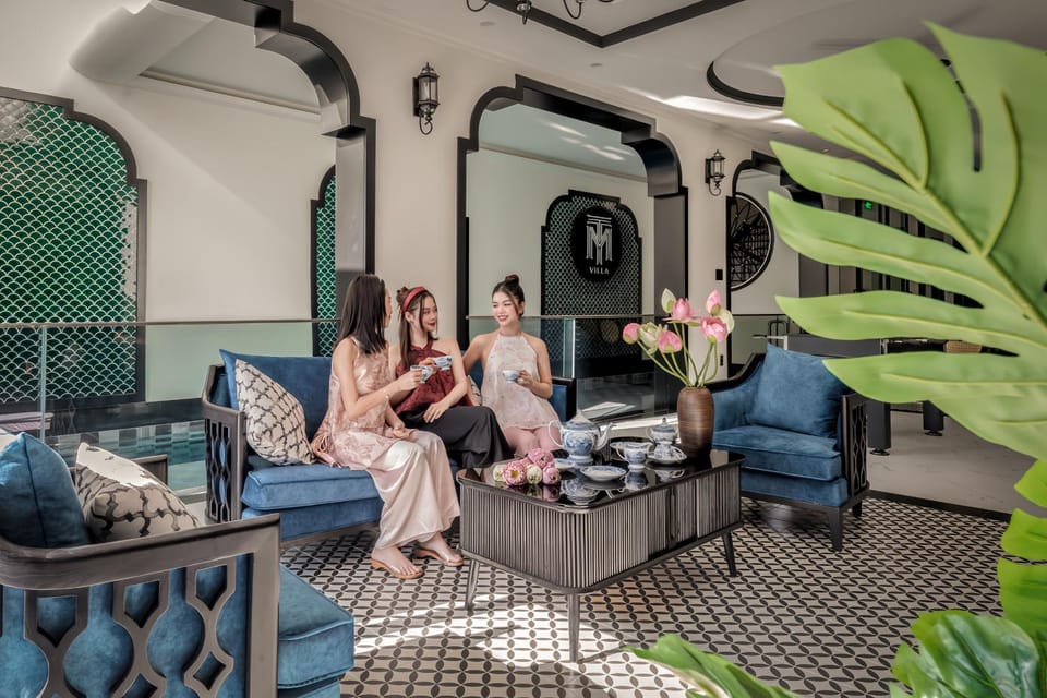 Living room, Family
