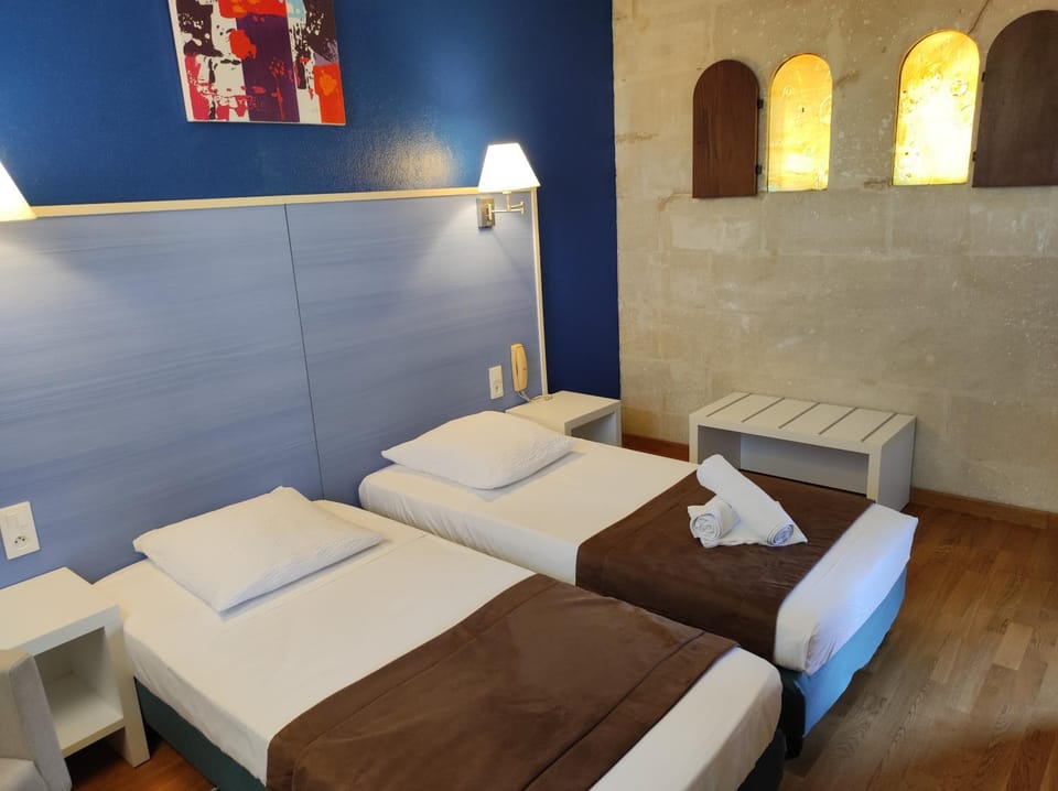 Hôtel et Appart'Hôtel Le Relais Du Val D'Orbieu Hotel in Occitanie