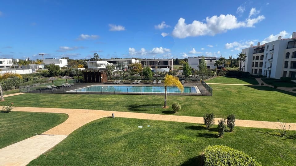 Garden view, Pool view