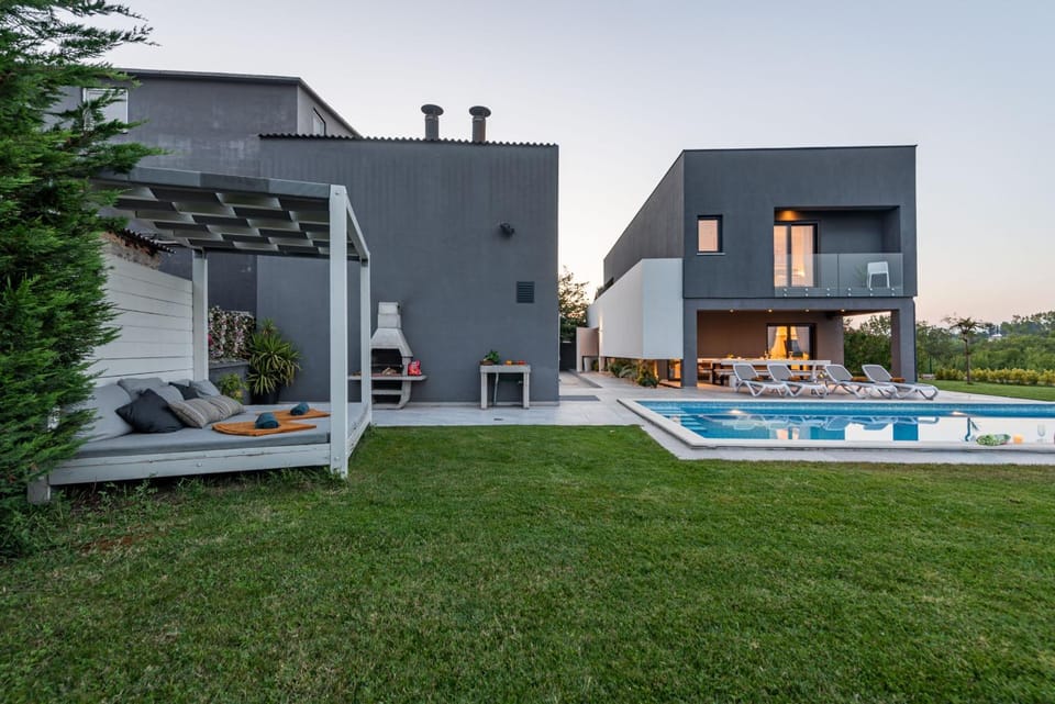 Patio, Garden, Garden view
