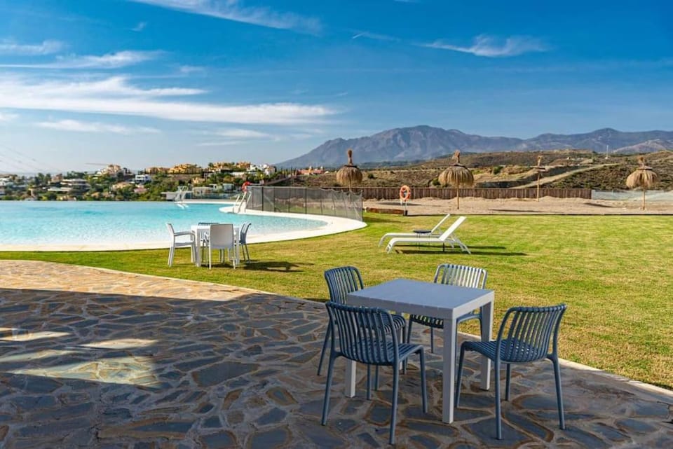 Mountain view, Swimming pool, sunbed