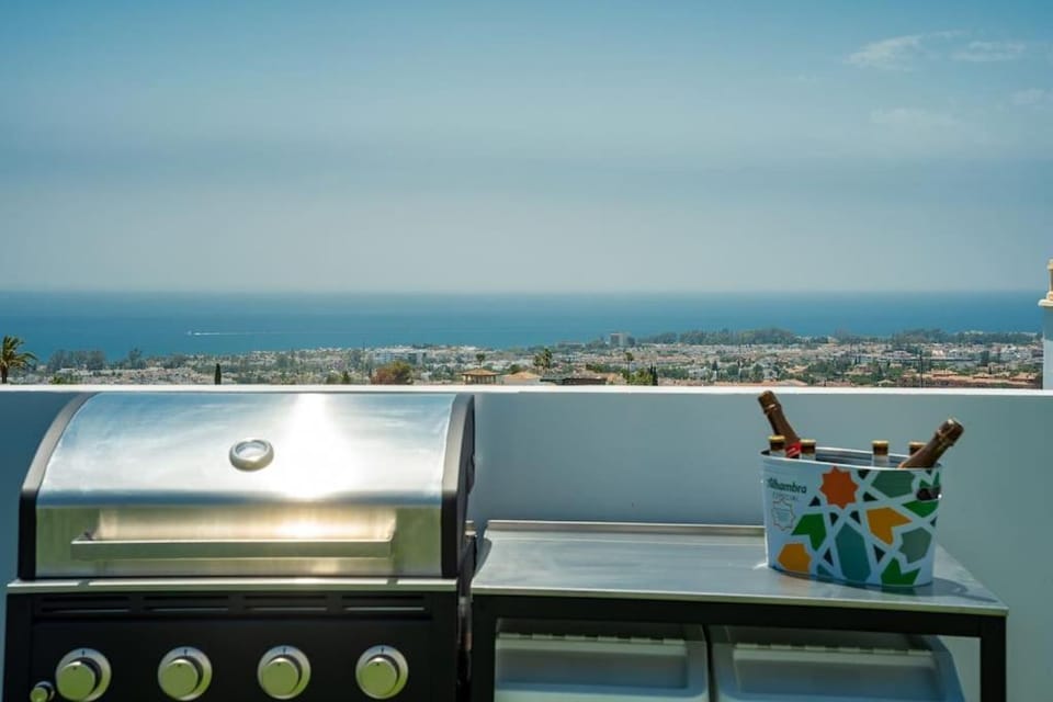 BBQ facilities, Sea view