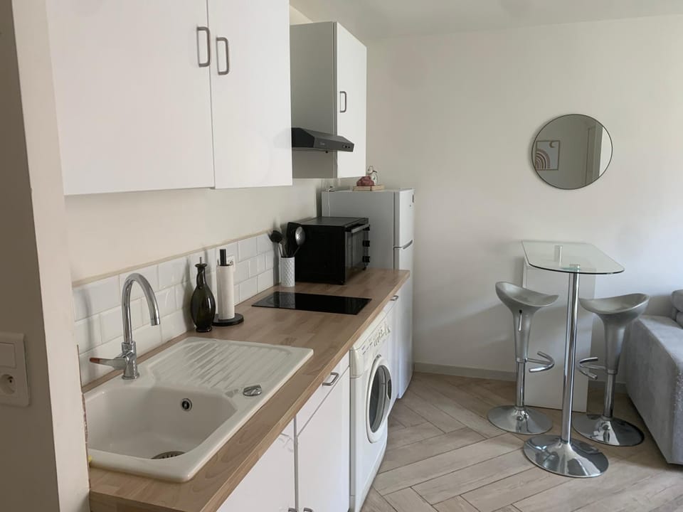 Charmant Appartement à 5 minutes de la plage Apartment in Nice