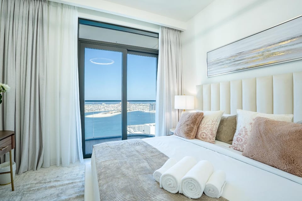 View (from property/room), Bedroom, Sea view