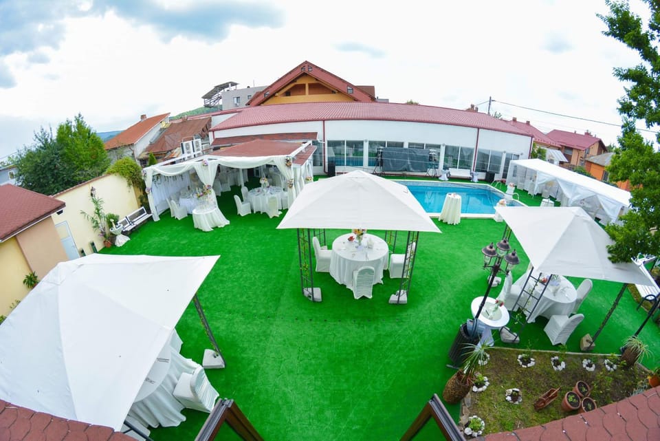 Garden, Balcony/Terrace