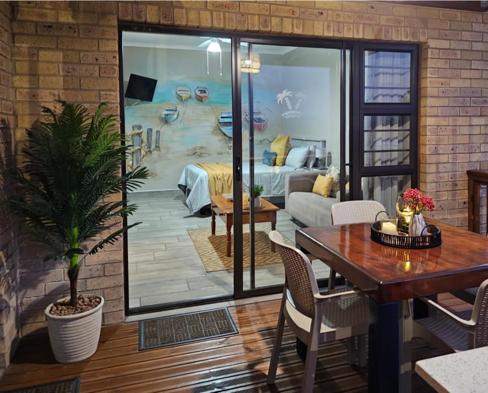 Bliss on JBay - Blissful Apartment in Eastern Cape