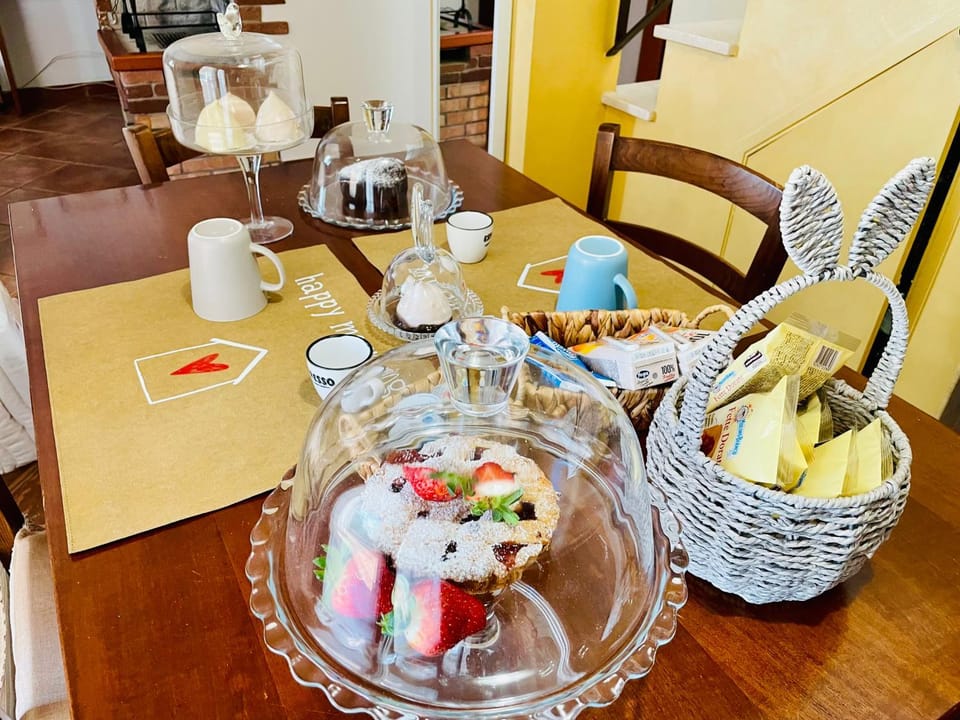 Food and drinks, Food, Breakfast, Breakfast, Drinks