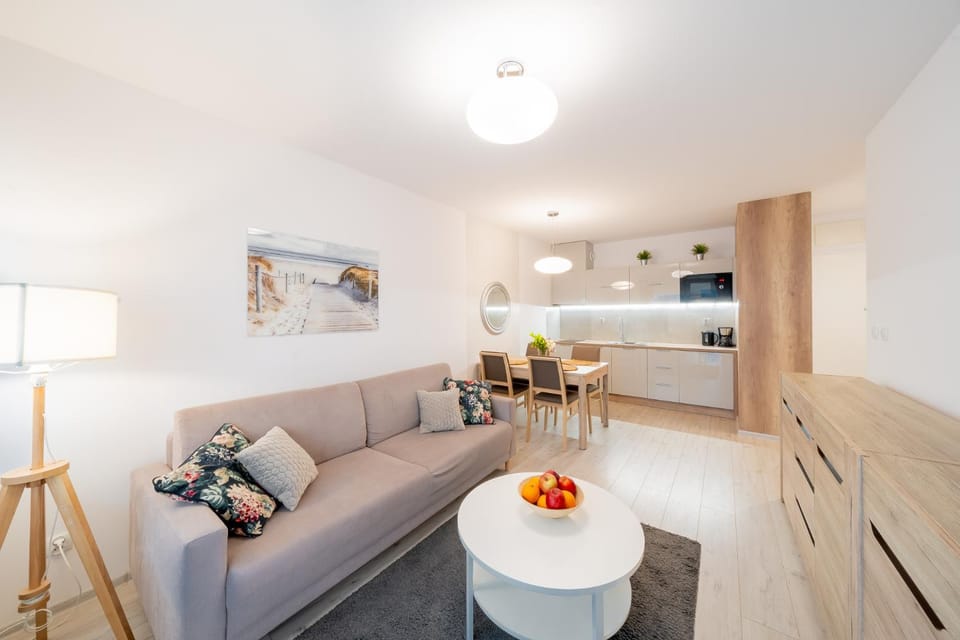 Kitchen or kitchenette, Living room, Seating area