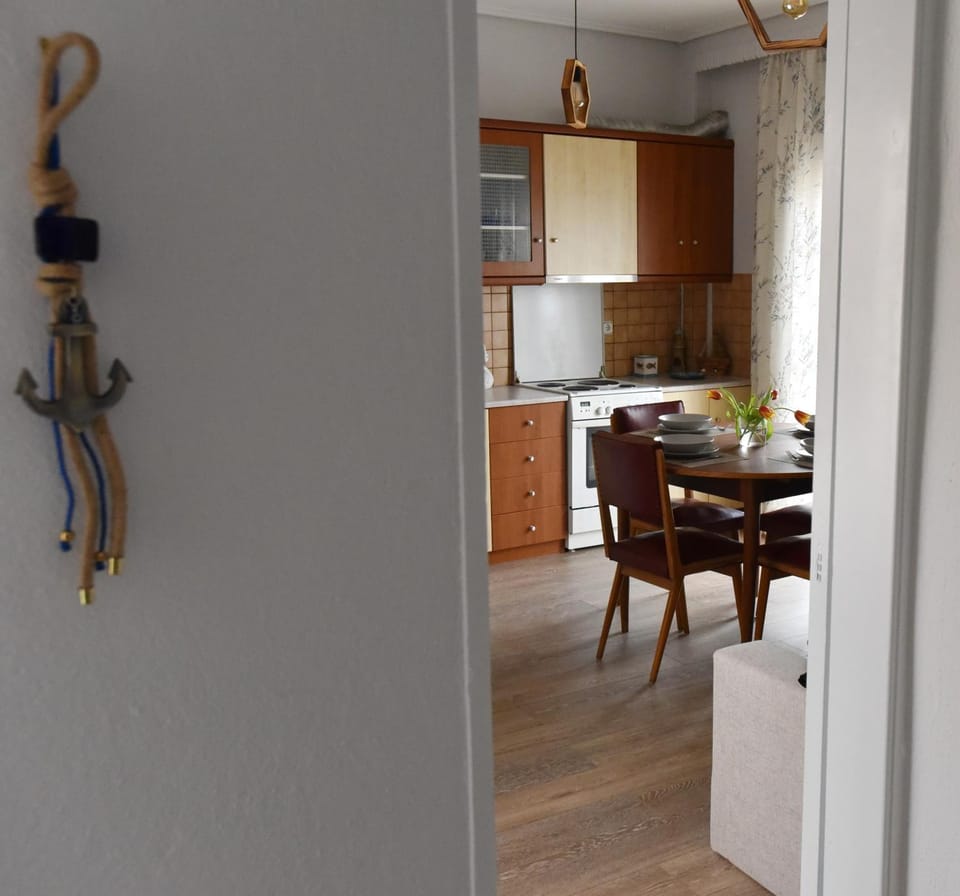 Elena's Seaside Home Apartment in Magnesia Prefecture, Greece