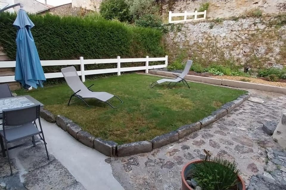 Gite du Porche 79700 Mauléon 20min Puy du FOU Apartment in Pays de la Loire