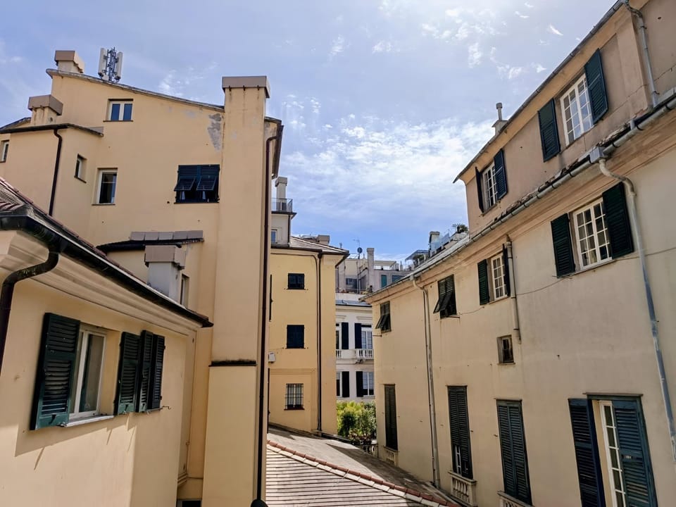 Balcony/Terrace, City view