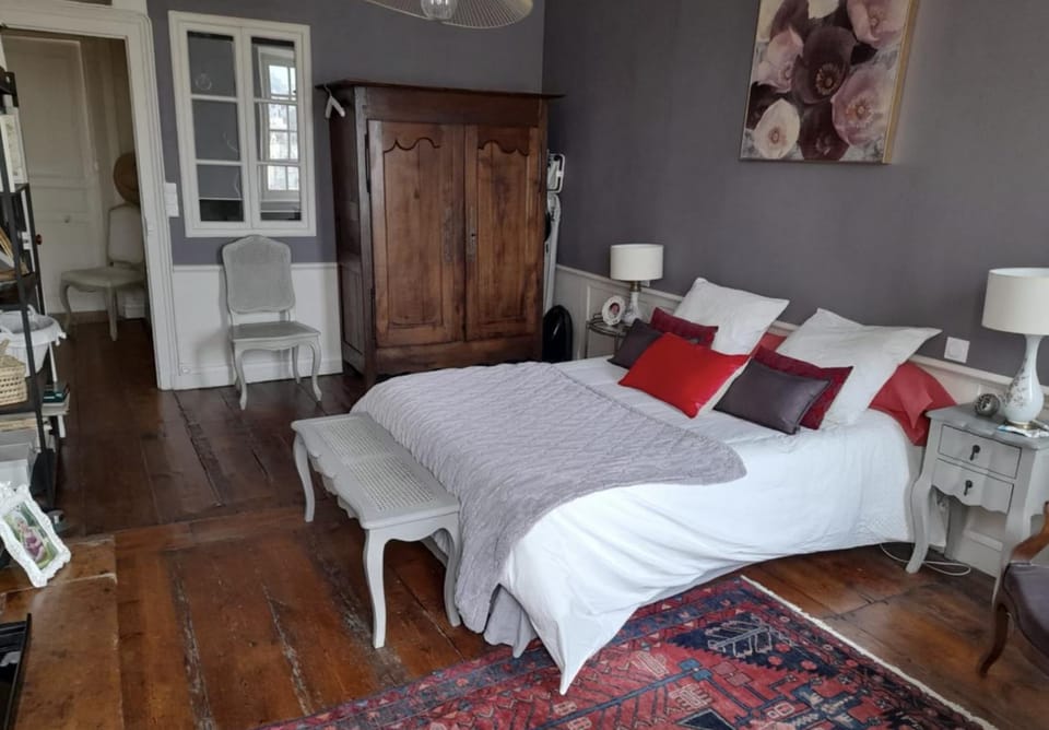 Appartement darmateur port de vannes 17 eme siècle Apartment in Séné
