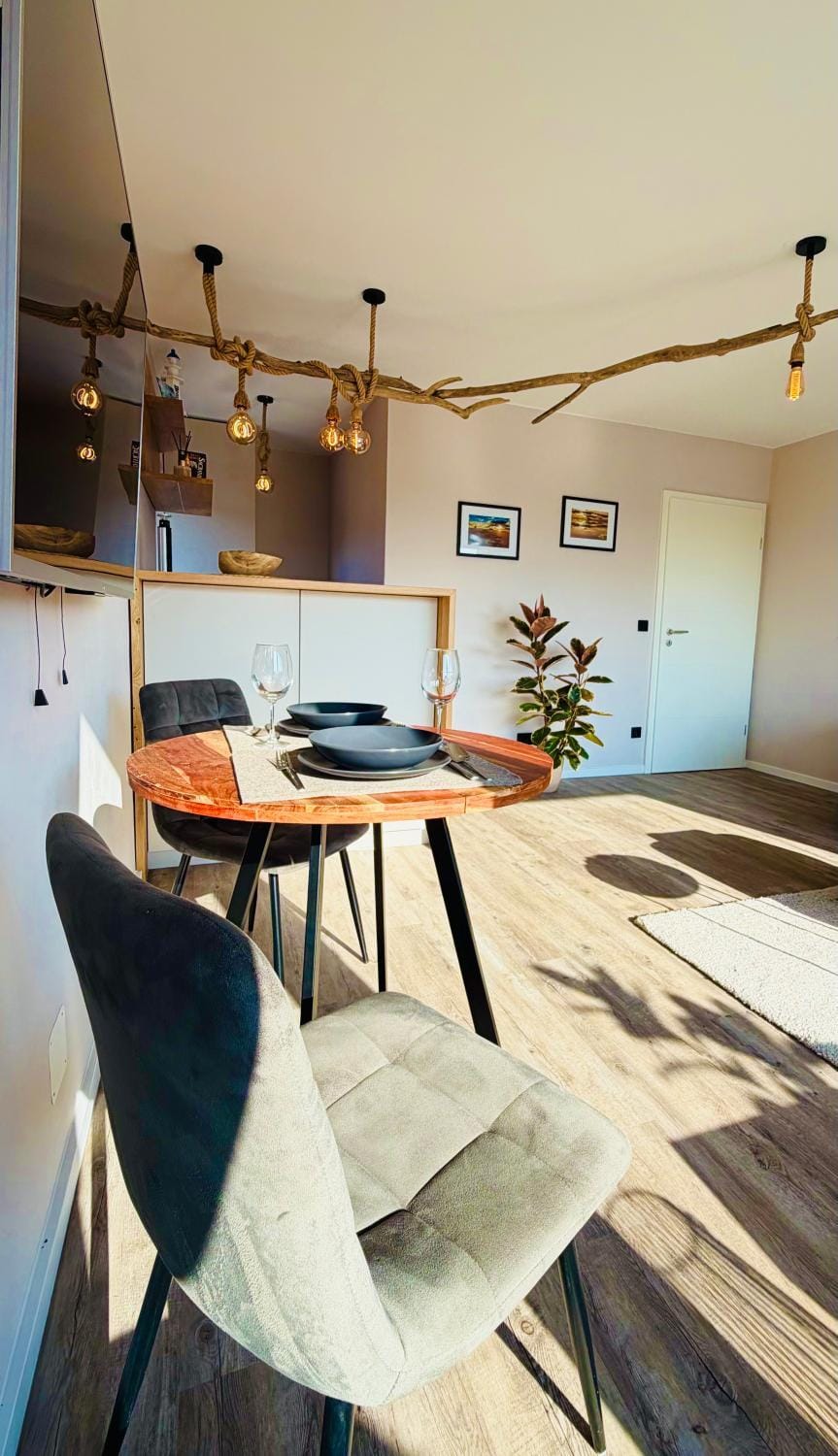 Living room, Photo of the whole room