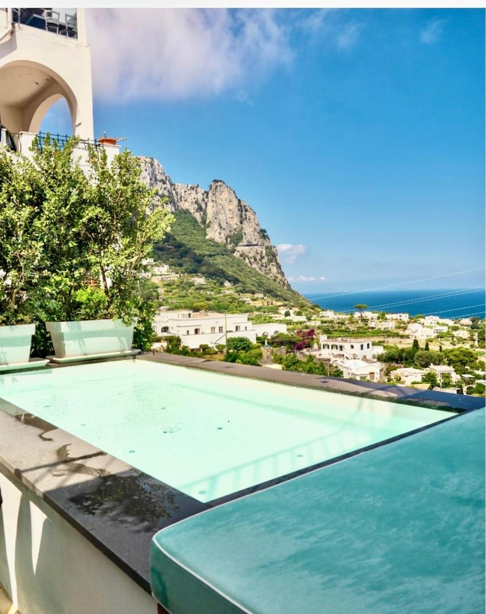 Al Capri Suite & Private Pool Bed and Breakfast in Marina Grande