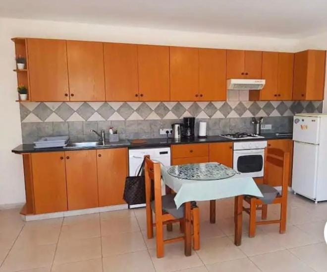 Bright One Bedroom Apartment in Paphos area Apartment in Yeroskipou