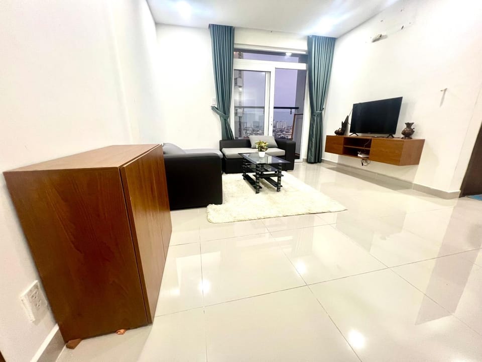 The Western Capital 3PN Apartment in Ho Chi Minh City