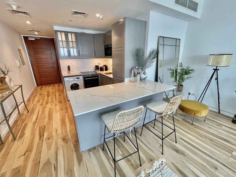 Spacious Jlt High Floor Studio Wstunning Views Apartment in Dubai