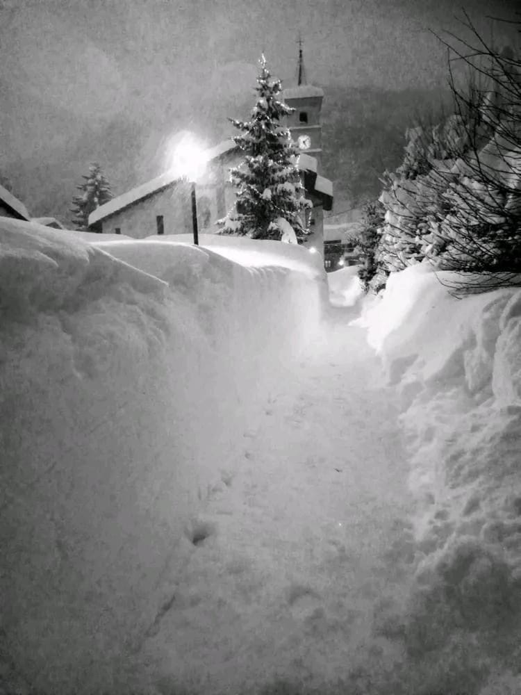 B&B L'Abric - centro storico di Limonetto Bed and Breakfast in Liguria