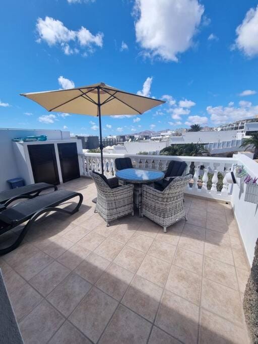 B16 caleton blanco Apartment in Puerto del Carmen