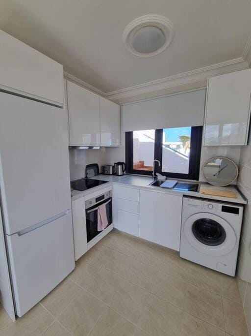 B16 caleton blanco Apartment in Puerto del Carmen