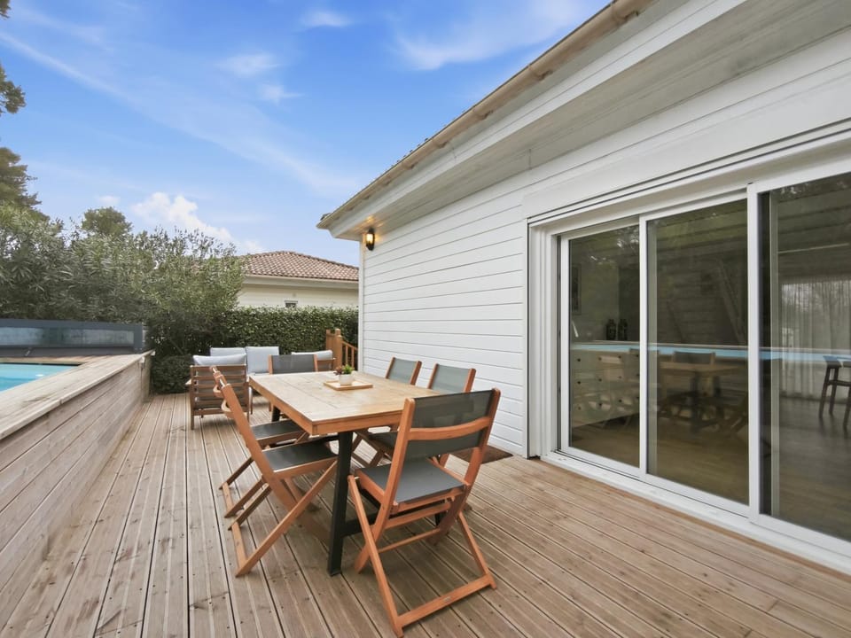 Patio, View (from property/room), Balcony/Terrace, Dining area, Pool view, Swimming pool