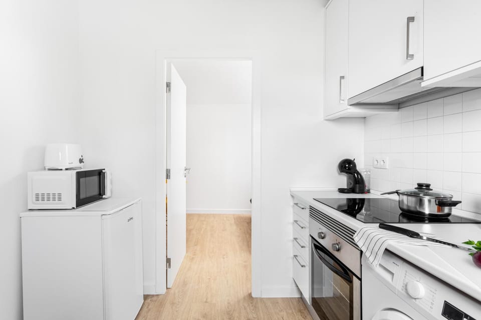 Kitchen or kitchenette, dishwasher, minibar, oven, pet friendly, stove, toaster