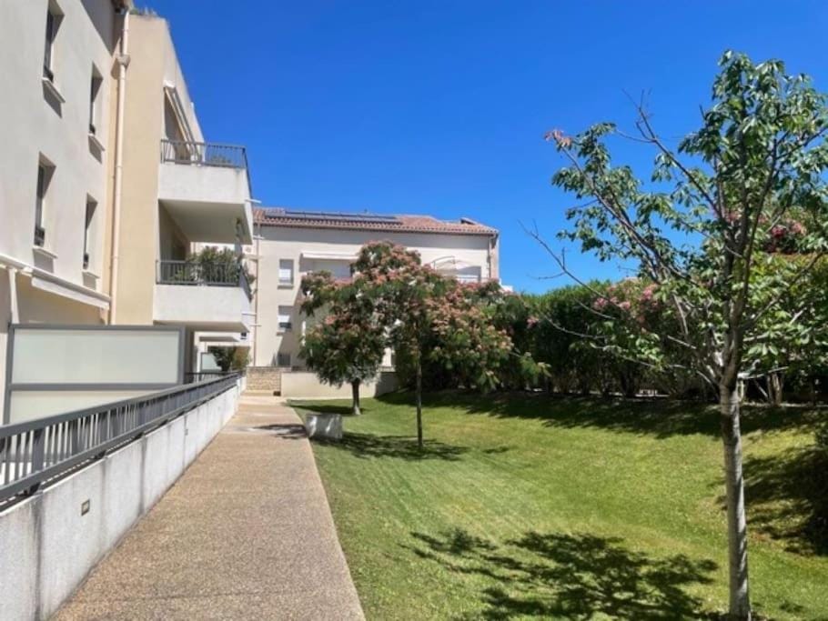 Studio Villa Serena piscine centre ville Apartment in Saint-Remy-de-Provence