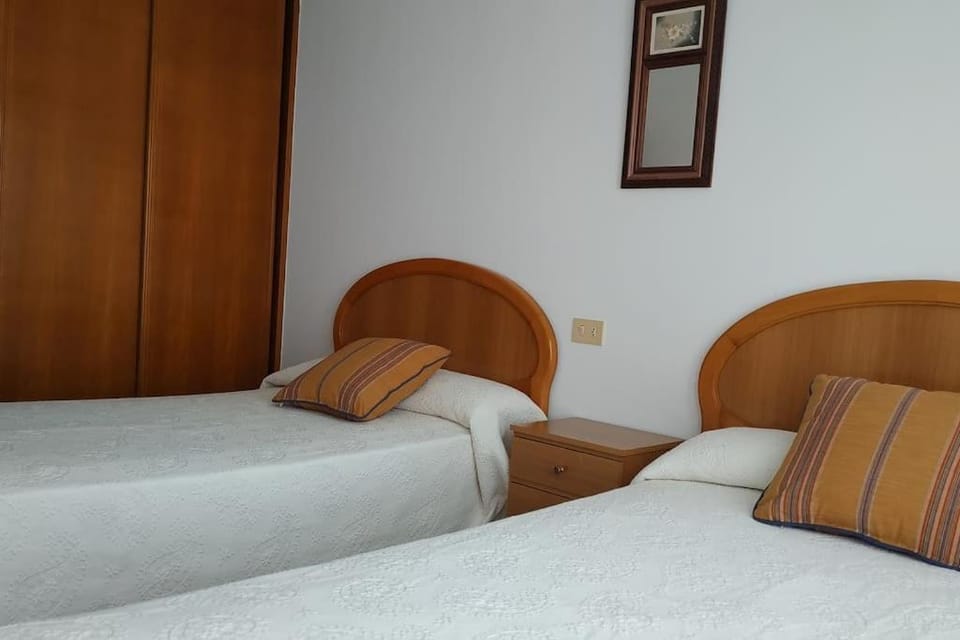 Piso espacioso en el centro Apartment in Ribeira, Galicia